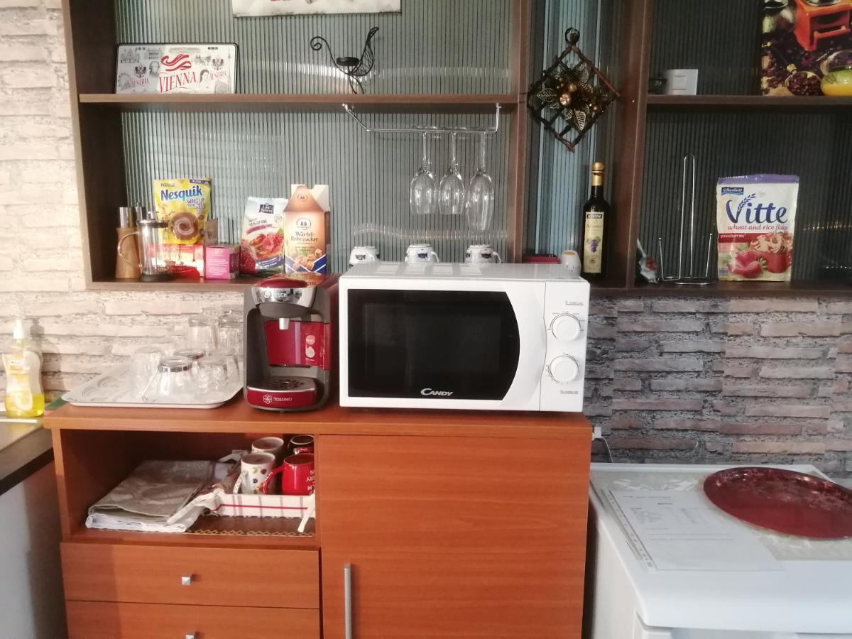 Villa 38 Silviu Apartment Bukarest Kültér fotó
