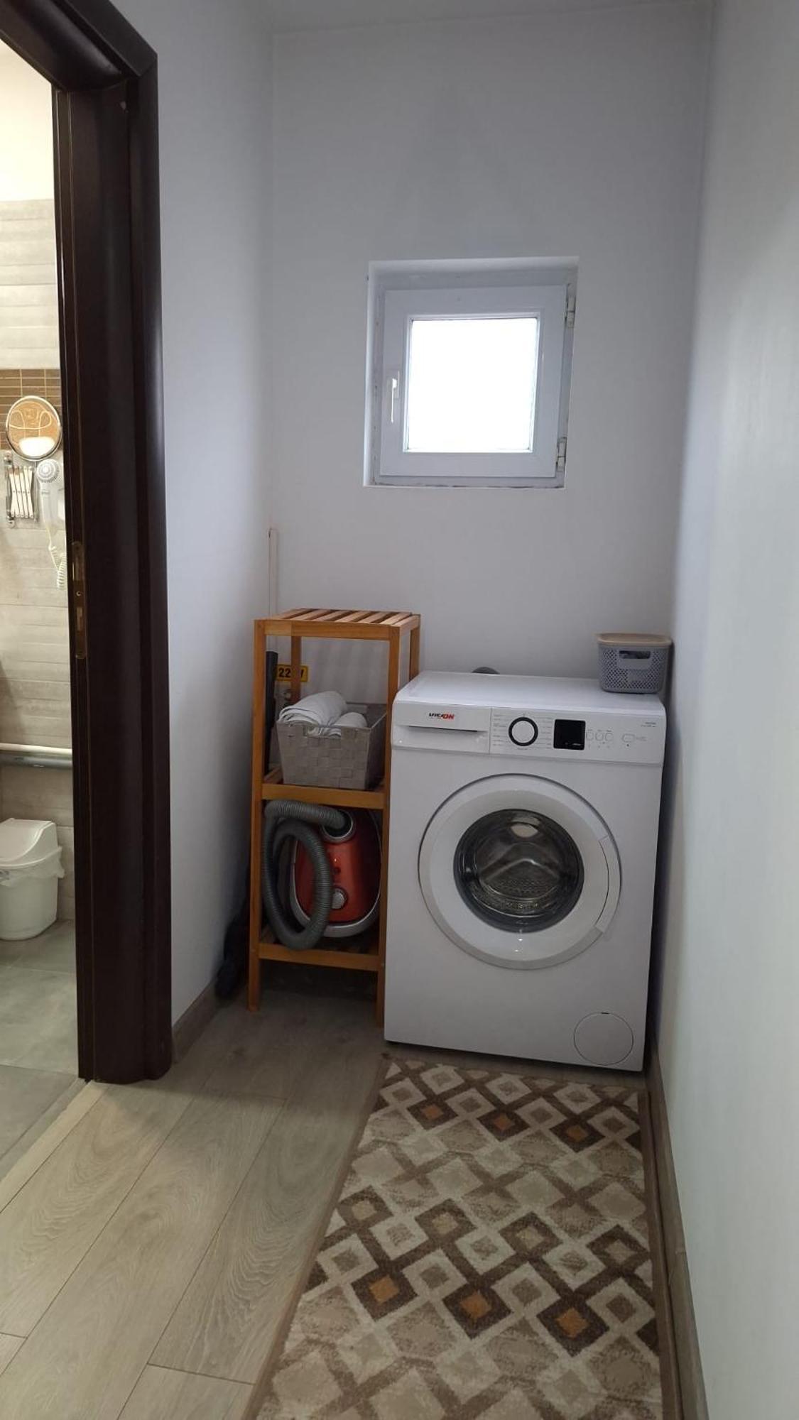 Villa 38 Silviu Apartment Bukarest Kültér fotó